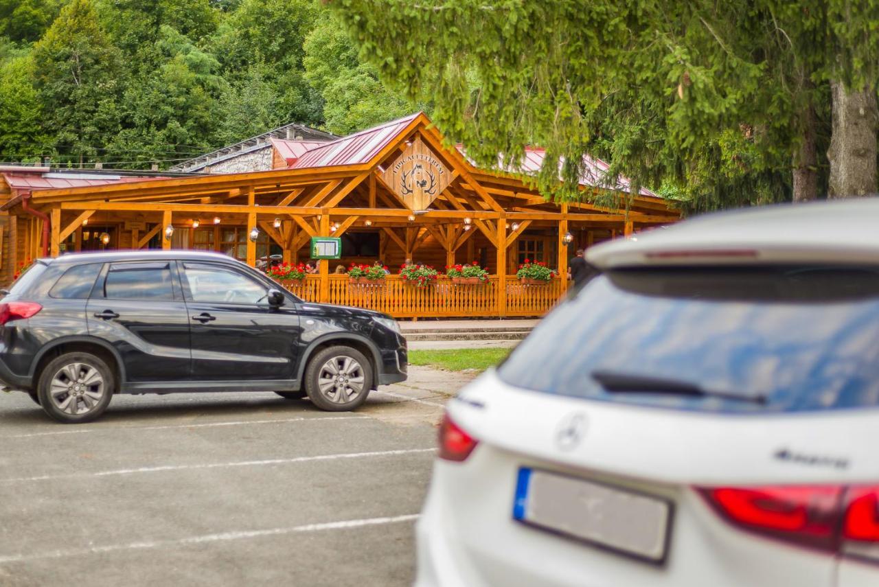 Lipicai Hotel Es Etterem Szilvásvárad Екстериор снимка