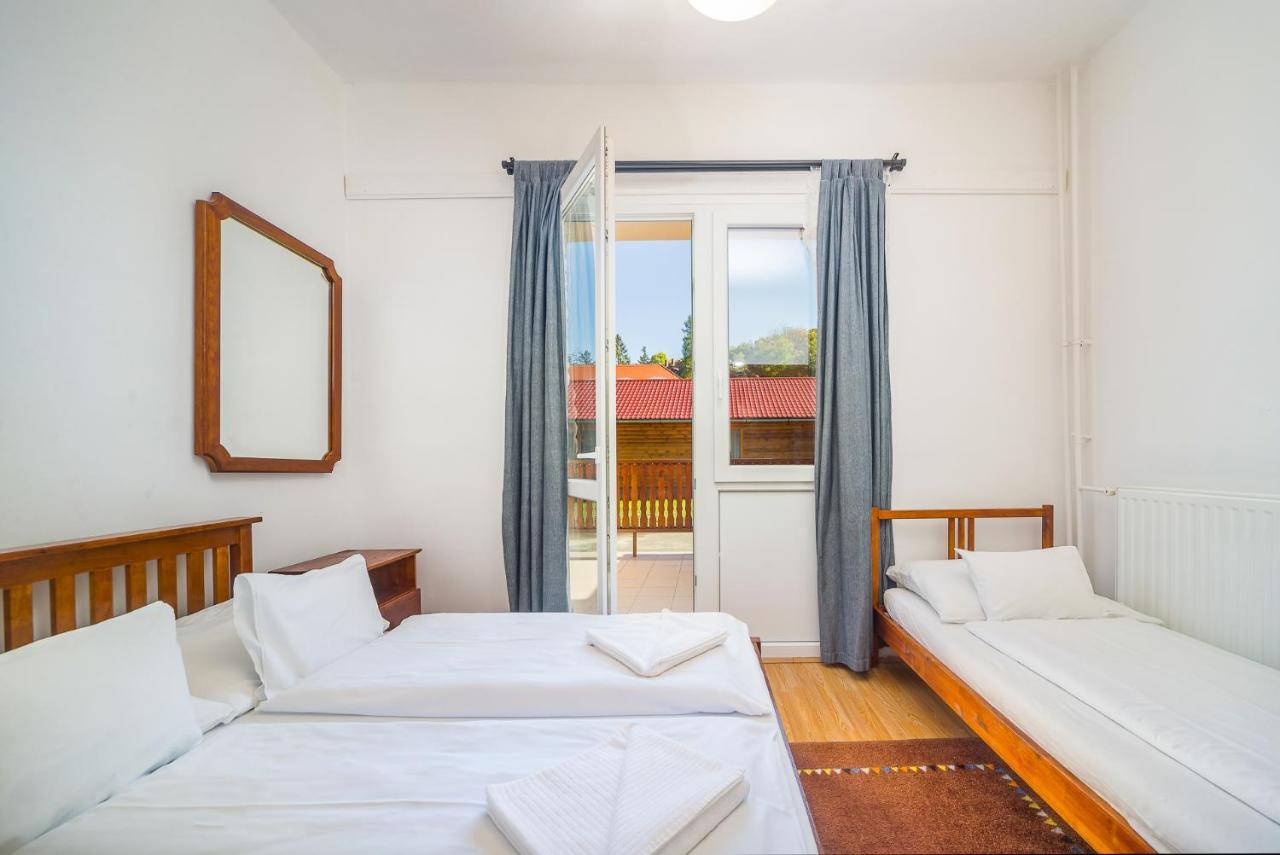 Lipicai Hotel Es Etterem Szilvásvárad Екстериор снимка