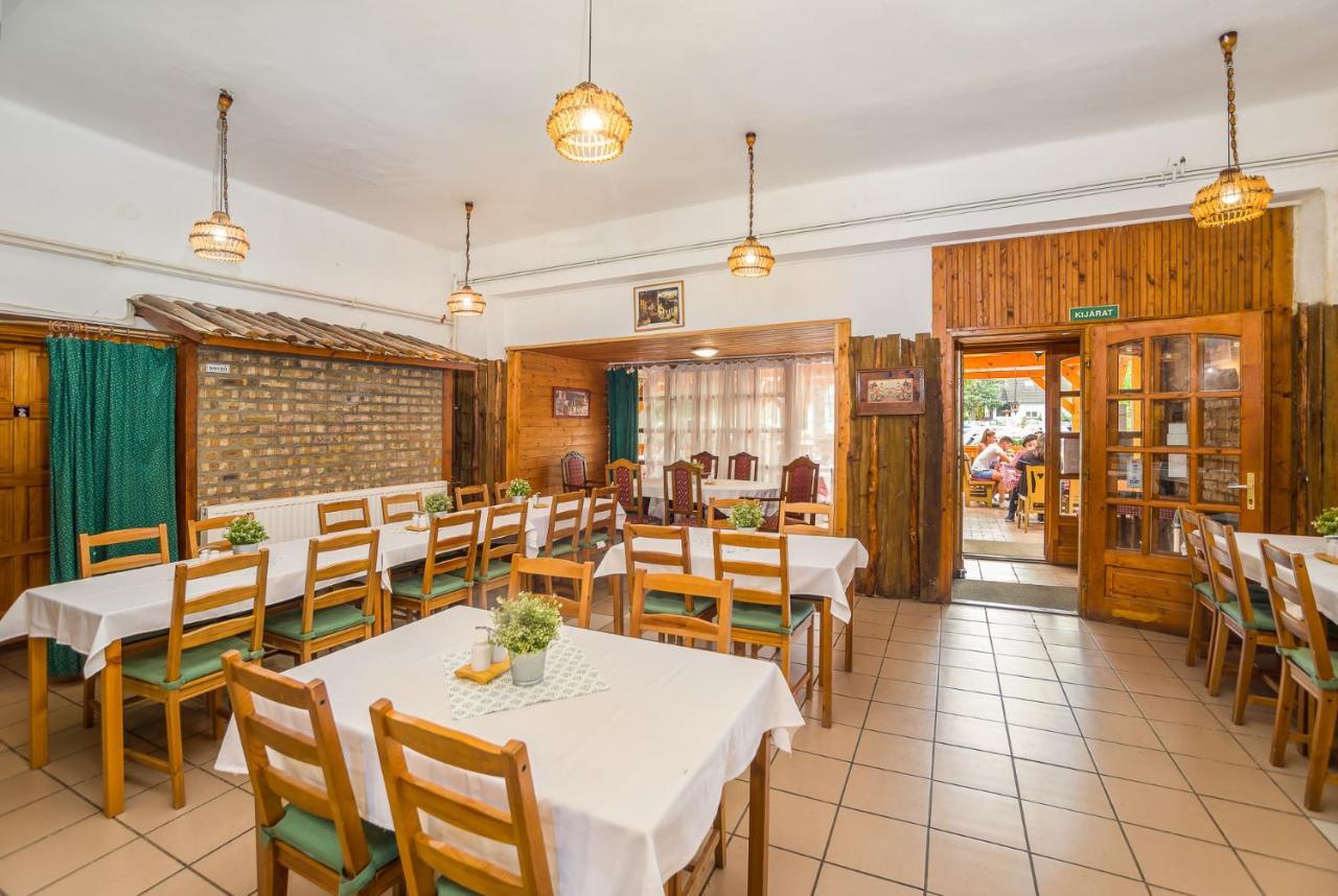 Lipicai Hotel Es Etterem Szilvásvárad Екстериор снимка