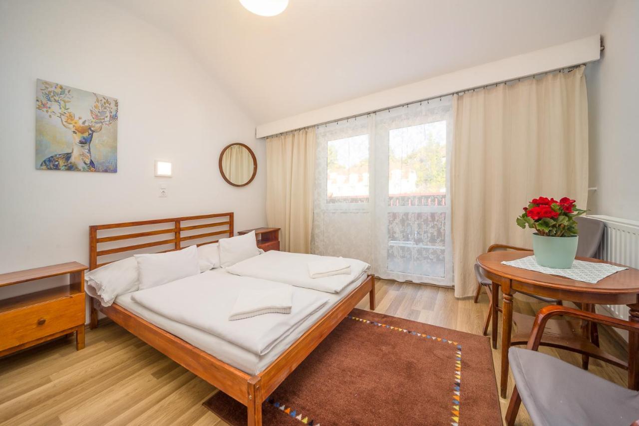 Lipicai Hotel Es Etterem Szilvásvárad Екстериор снимка